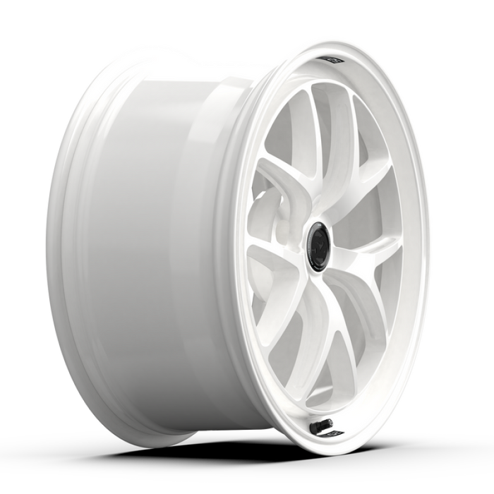 fifteen52 Sector RSR 19x9.5 5x114.3 38mm ET 73.1mm Center Bore Rally White